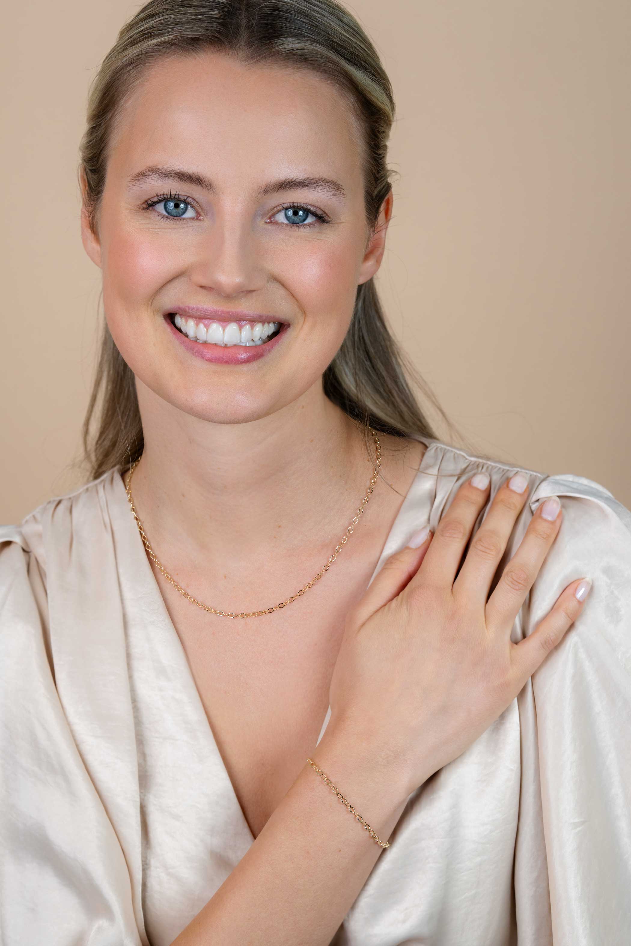 ZINZI Gold 14 krt gouden ketting met bewerkte ovale schakels 3mm breed 45cm ZGC538