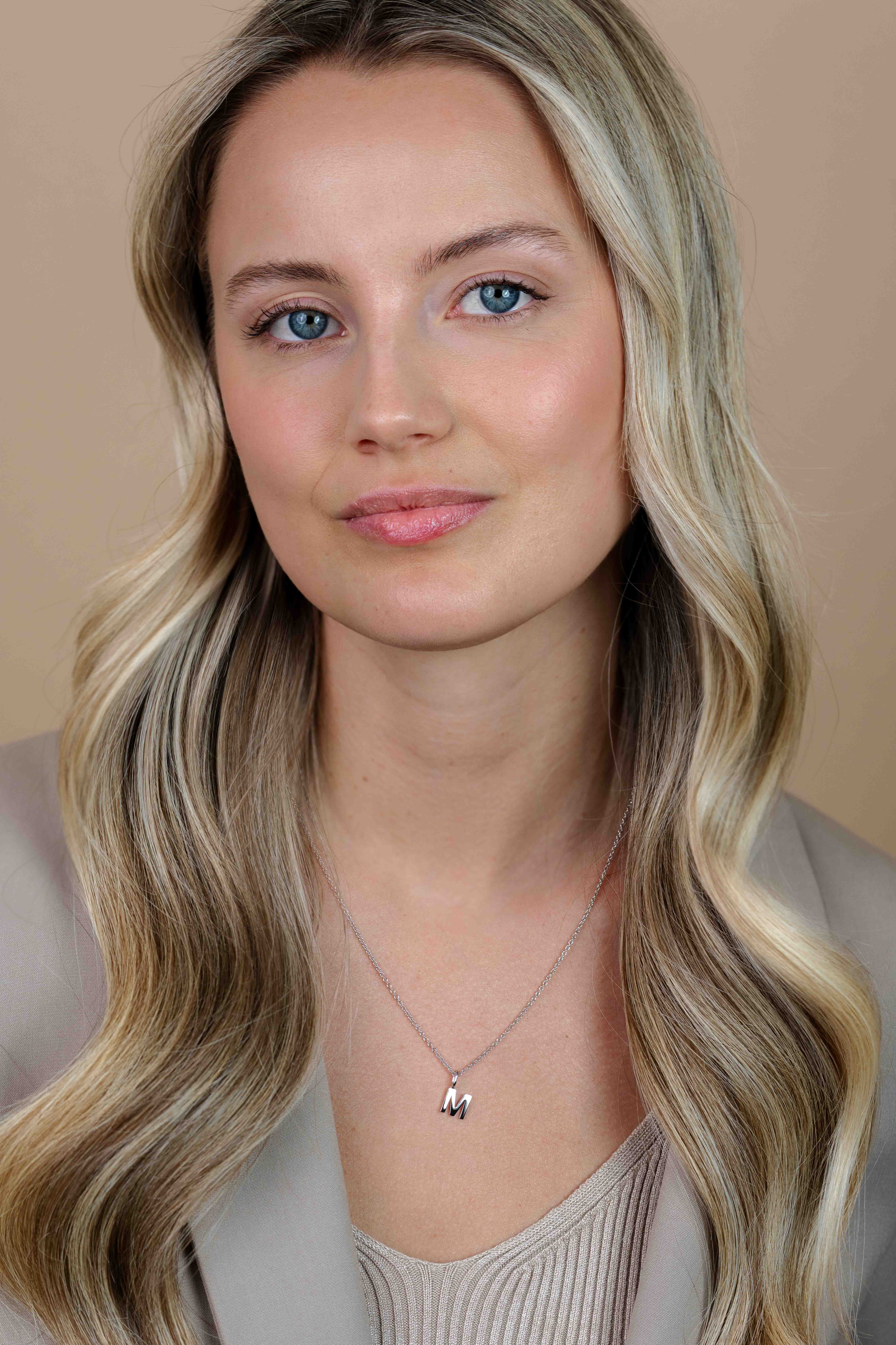 ZINZI zilveren letter hanger M ZIH2140M