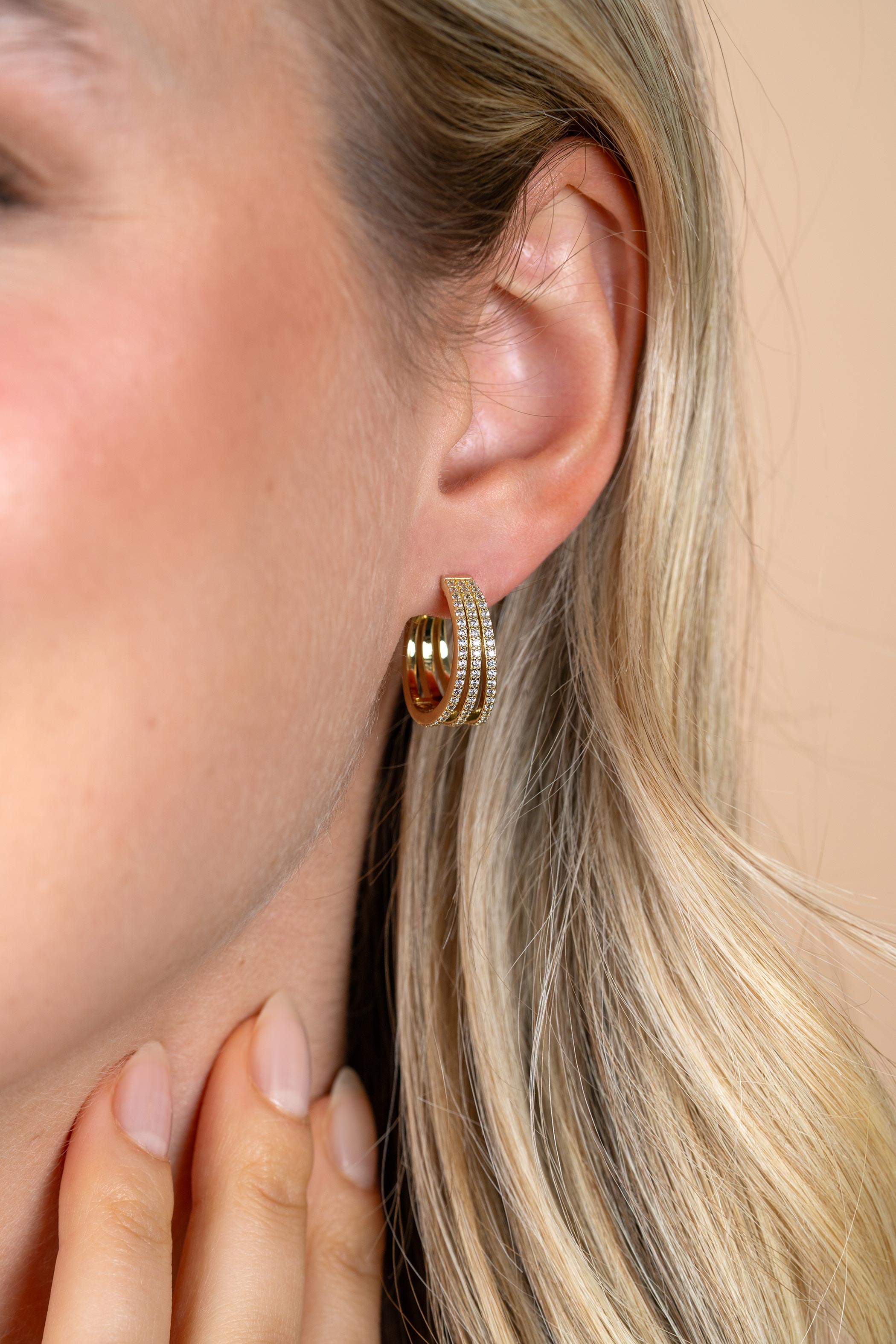 18mm ZINZI goldplated zilveren multi-look oorringen met luxe scharniersluiting 7mm breed ZIO2727YL