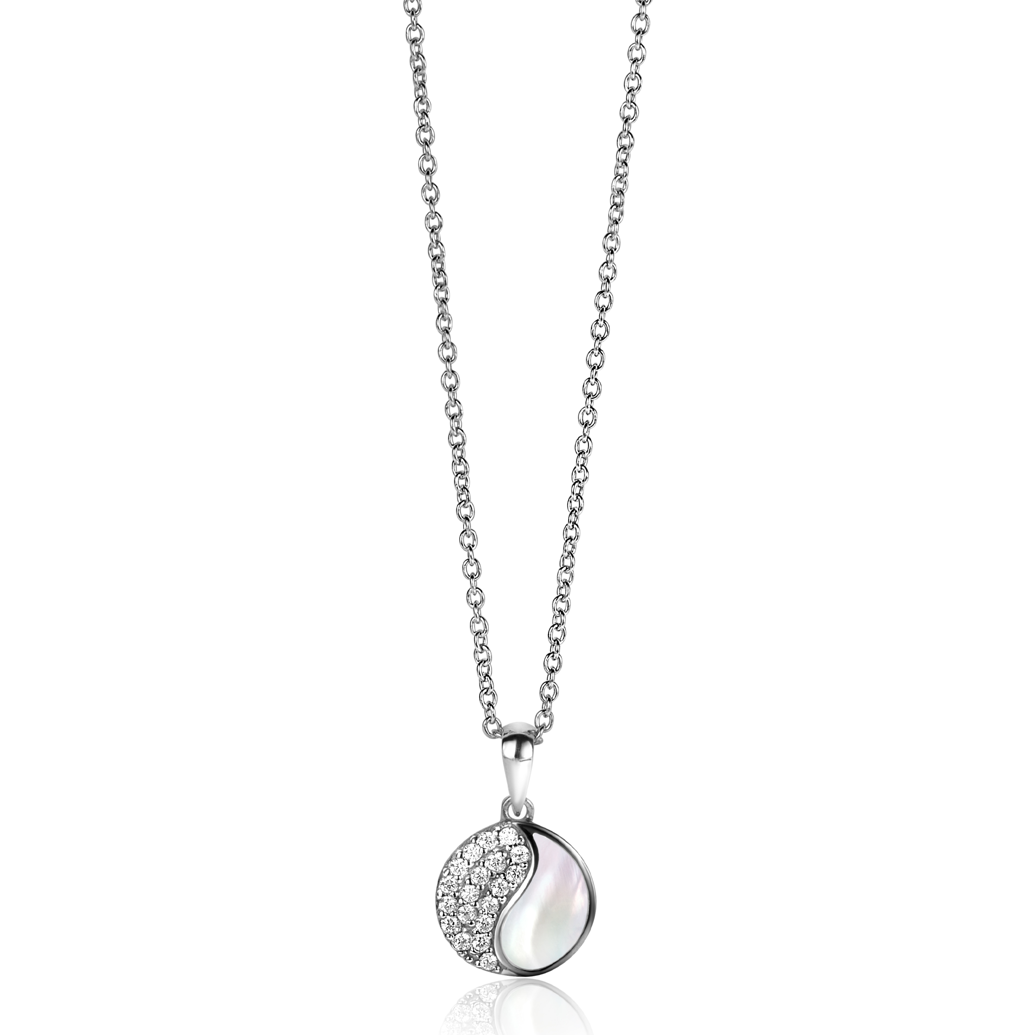 18mm ZINZI zilveren Yin Yang hanger rond, bezet met parelmoer en witte zirconia's. Yin Yang staat symbool voor: balans, harmonie, dynamiek en verbondenheid ZIH2423 (zonder collier)