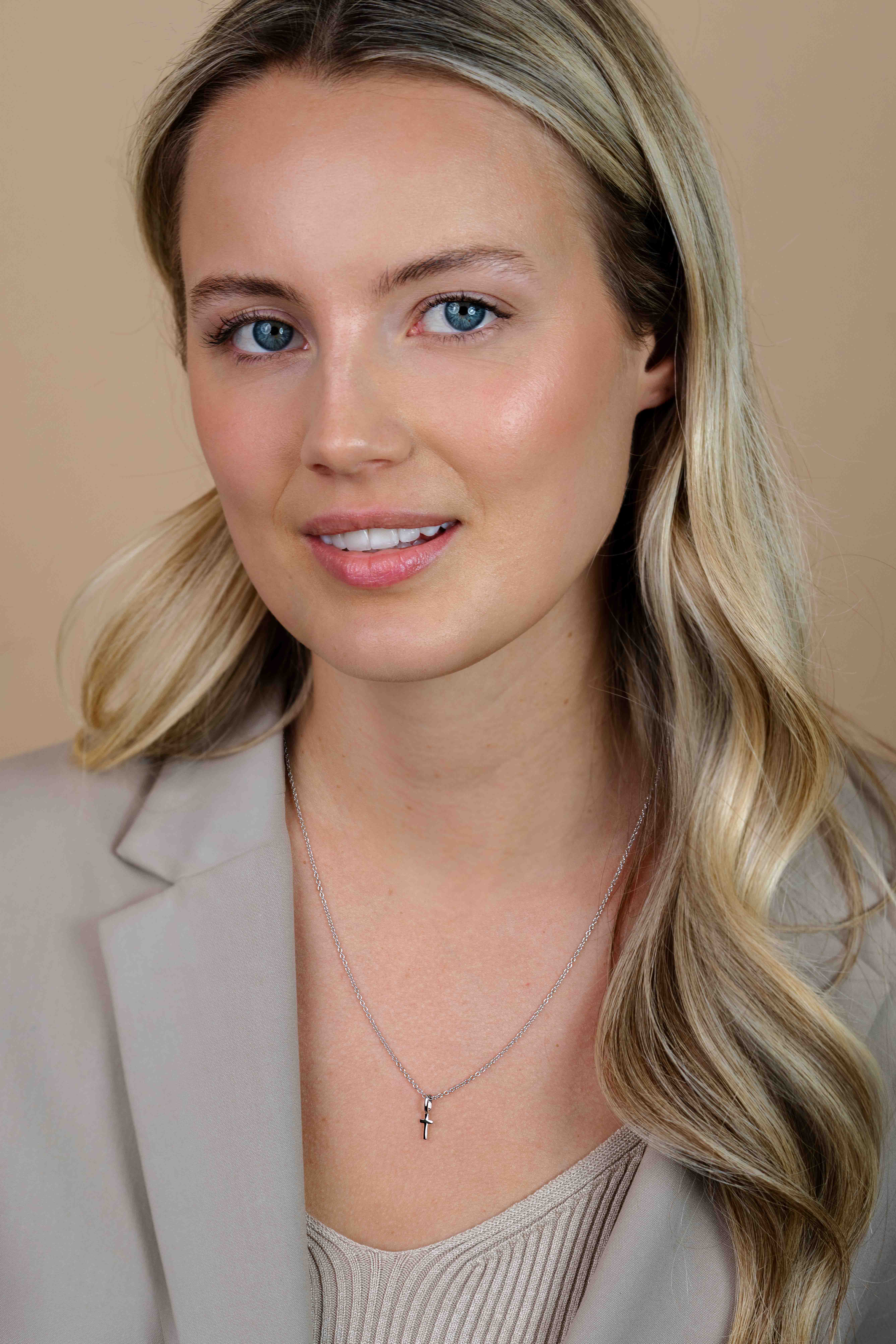 ZINZI zilveren hanger kruisje ZIH2082 (zonder collier)