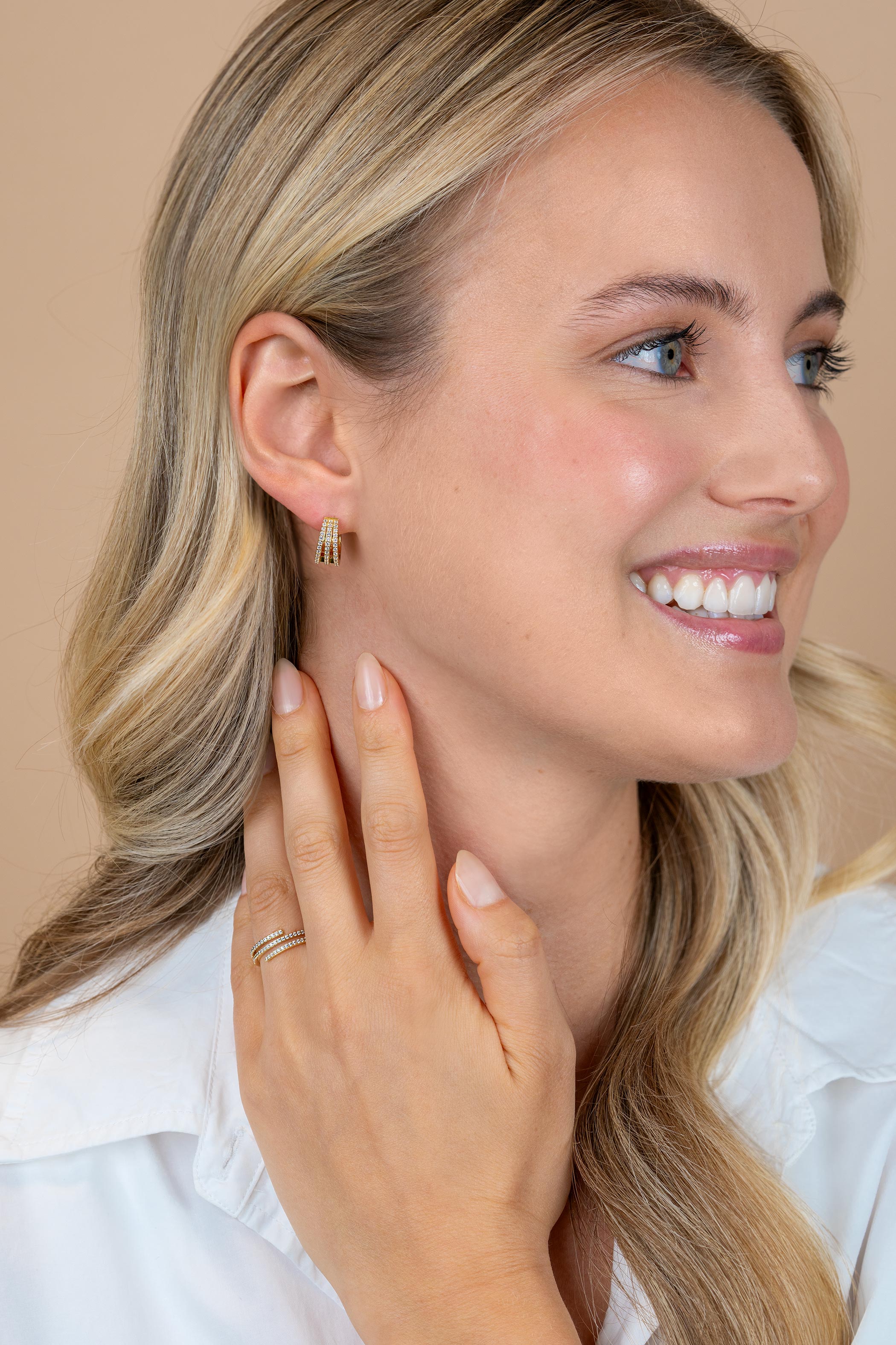 13mm ZINZI goldplated zilveren multi-look oorringen met luxe scharniersluiting 6mm breed ZIO2727Y