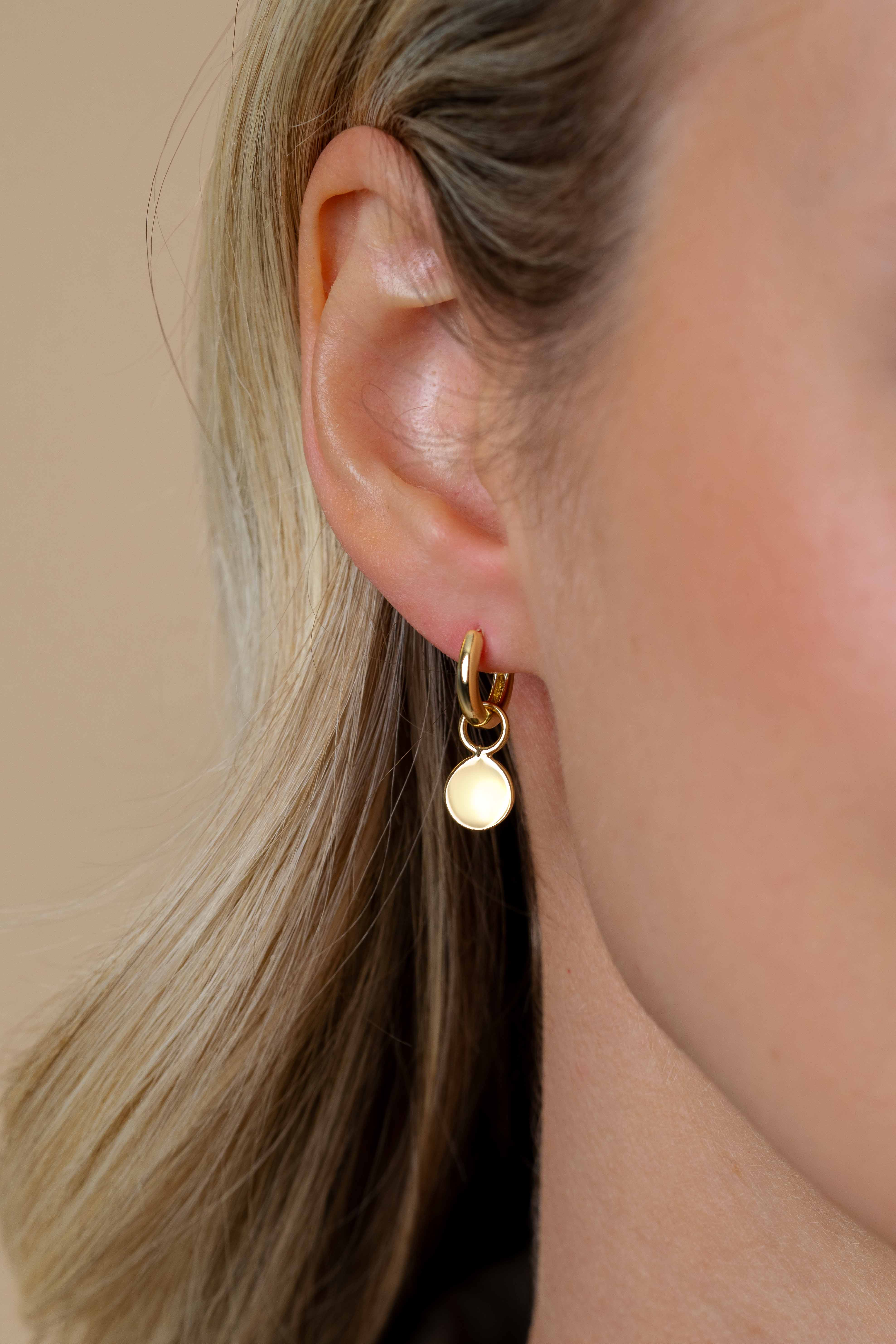 ZINZI gold plated zilveren oorbedels rond 8mm ZICH2345G (zonder oorringen)