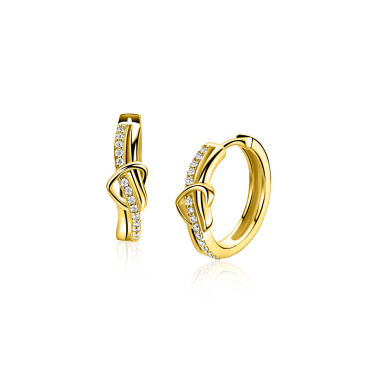 15mm ZINZI gold plated zilveren oorringen met een opengewerkt sierlijk hart waarbij een rij witte zirkonia’s vloeiend door het hart loopt, luxe klapsluiting ZIO2874Y