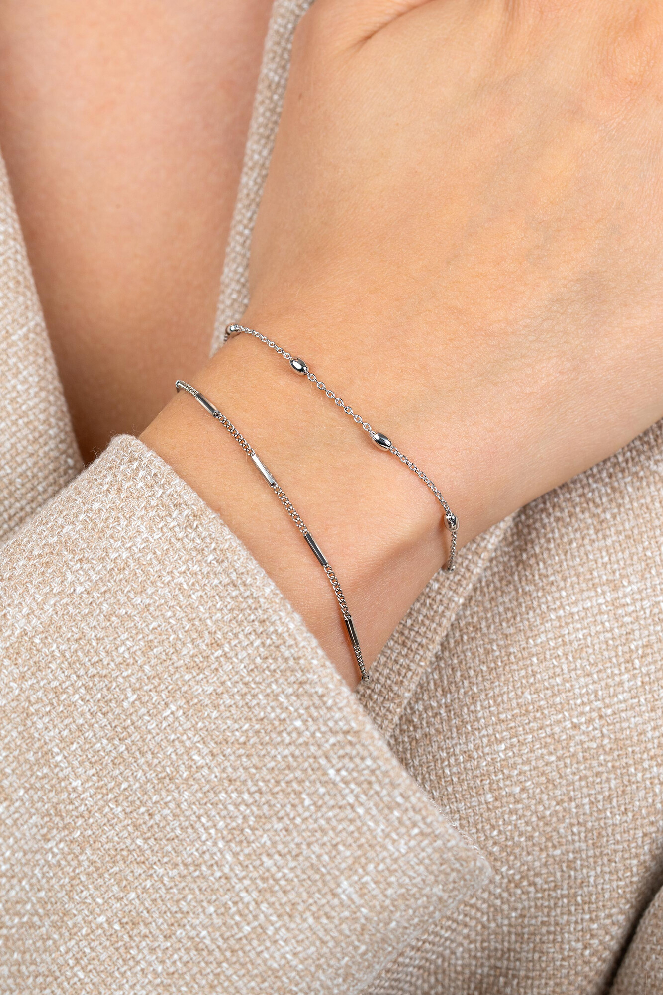 Giftset: Twee verfijnde zilveren armbanden in één stijlvolle set. Perfect om cadeau te geven. (ZIA2366 en ZIA1655) GIFTSET20