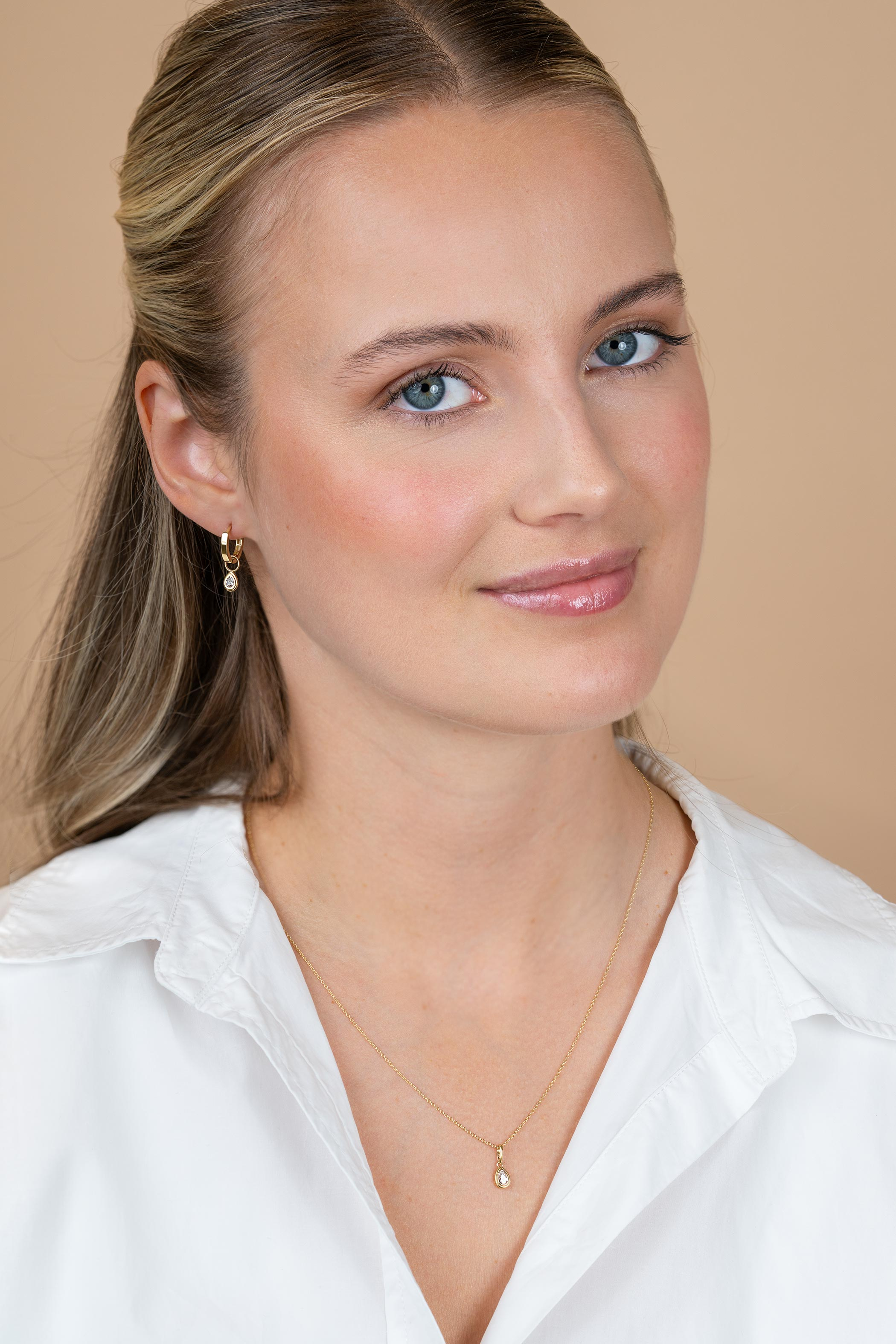 ZINZI Gold 14 karaat gouden oorbedels met druppelvormige witte zirconia ZGCH559 (zonder oorringen)
