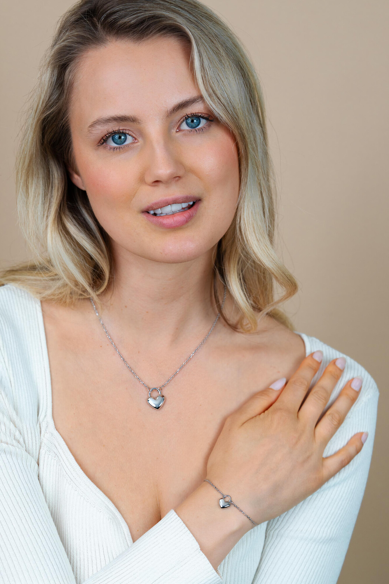 ZINZI zilvereren schakelketting met hartvormige slot hanger 18mm breed 42-45 cm ZIC2673