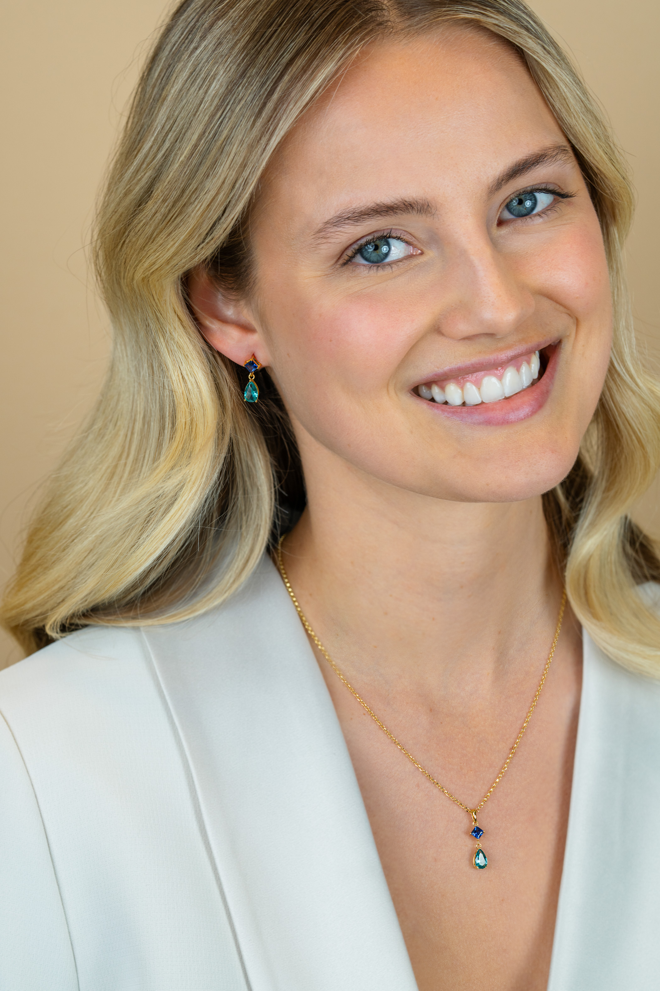 17,5mm ZINZI gold plated zilveren oorstekers turquoise peer en blauwe ruitvorm ZIO2745