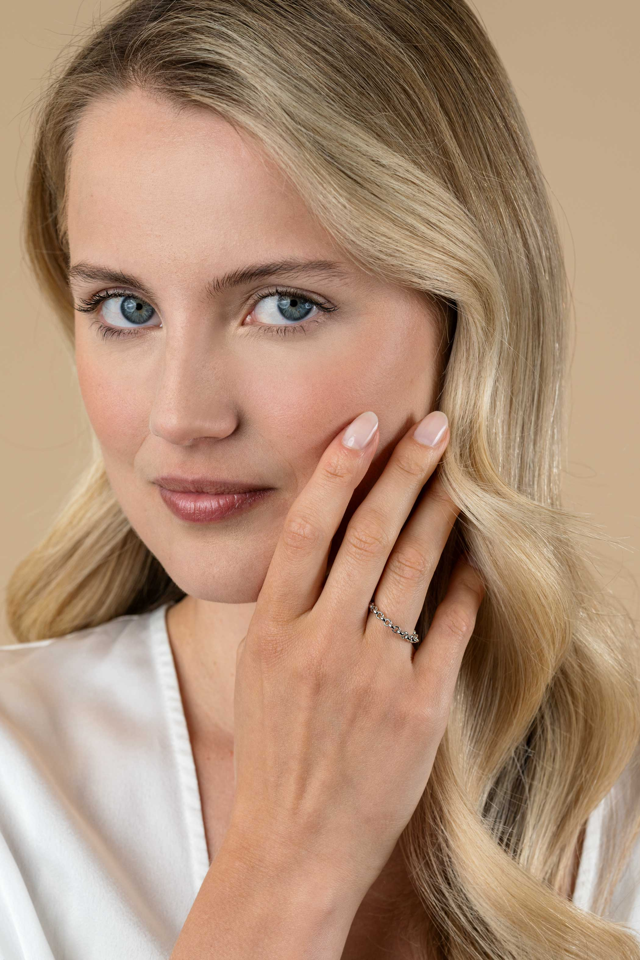 ZINZI zilveren schakel ring met trendy jasseron schakels 3mm breed ZIR2622C