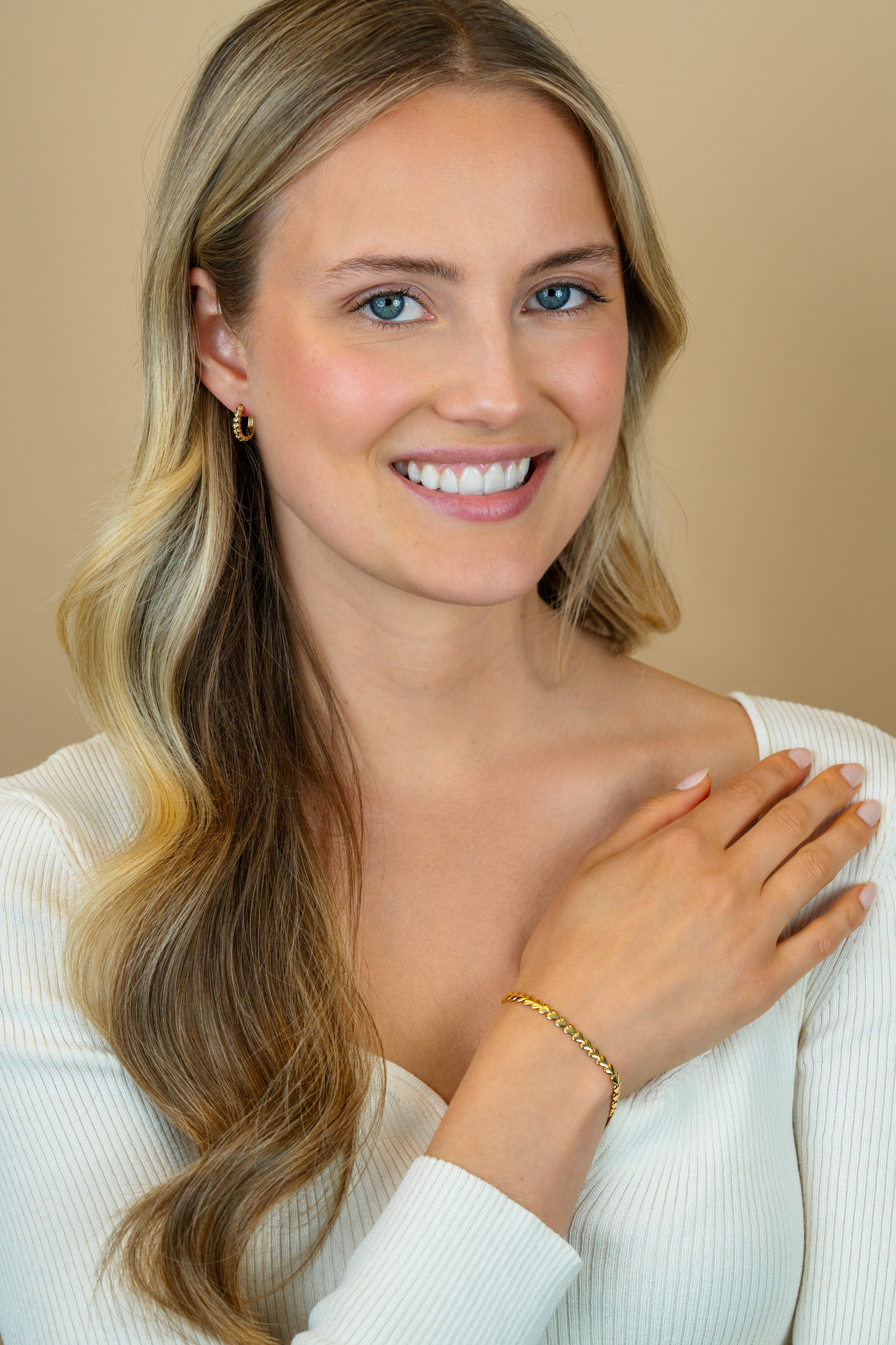 ZINZI zilveren armband geel verguld hartjes 4,5mm breed ZIA1798G