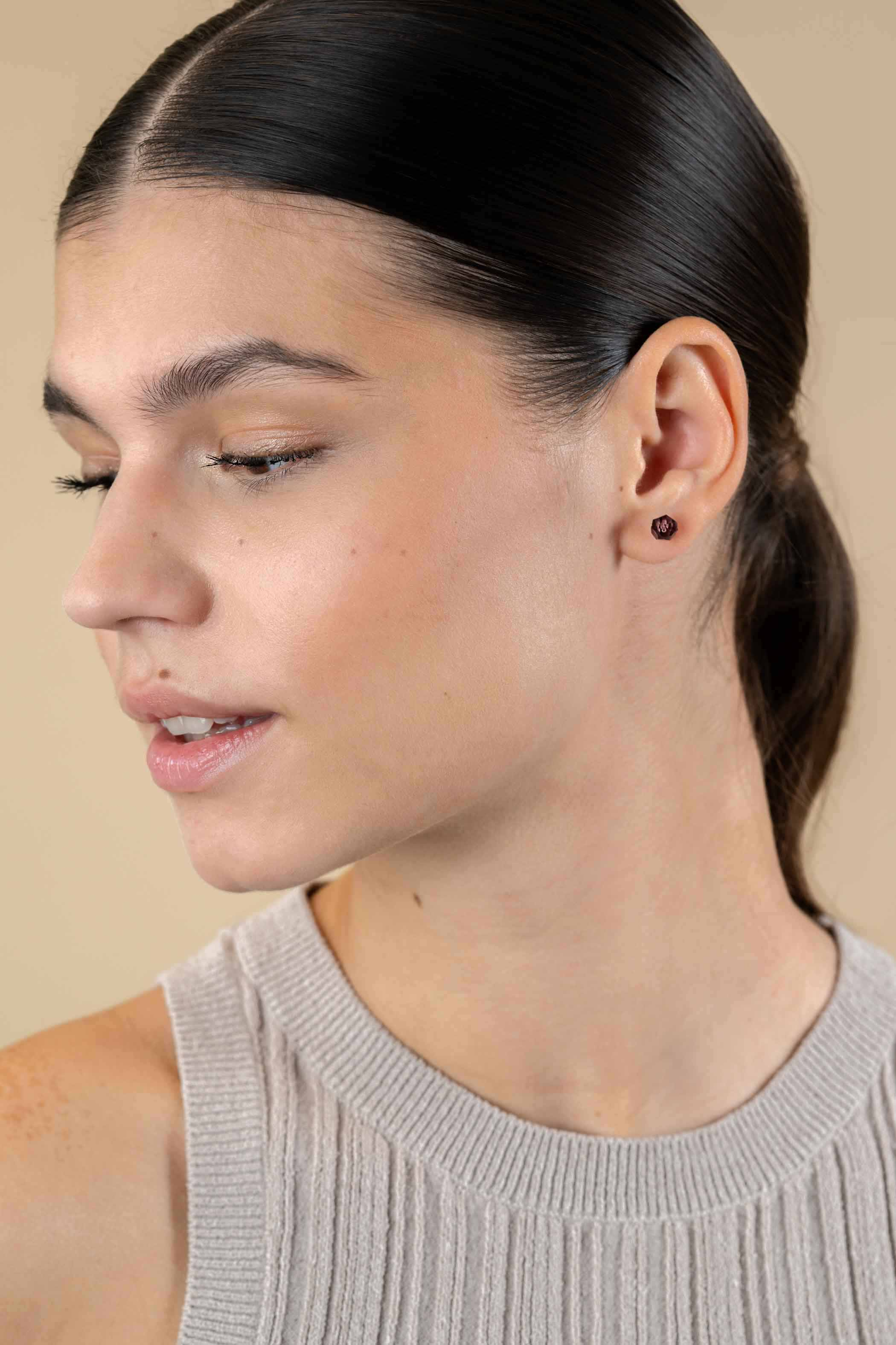 6mm ZINZI zilveren oorknoppen paarse bead ZIO1317P