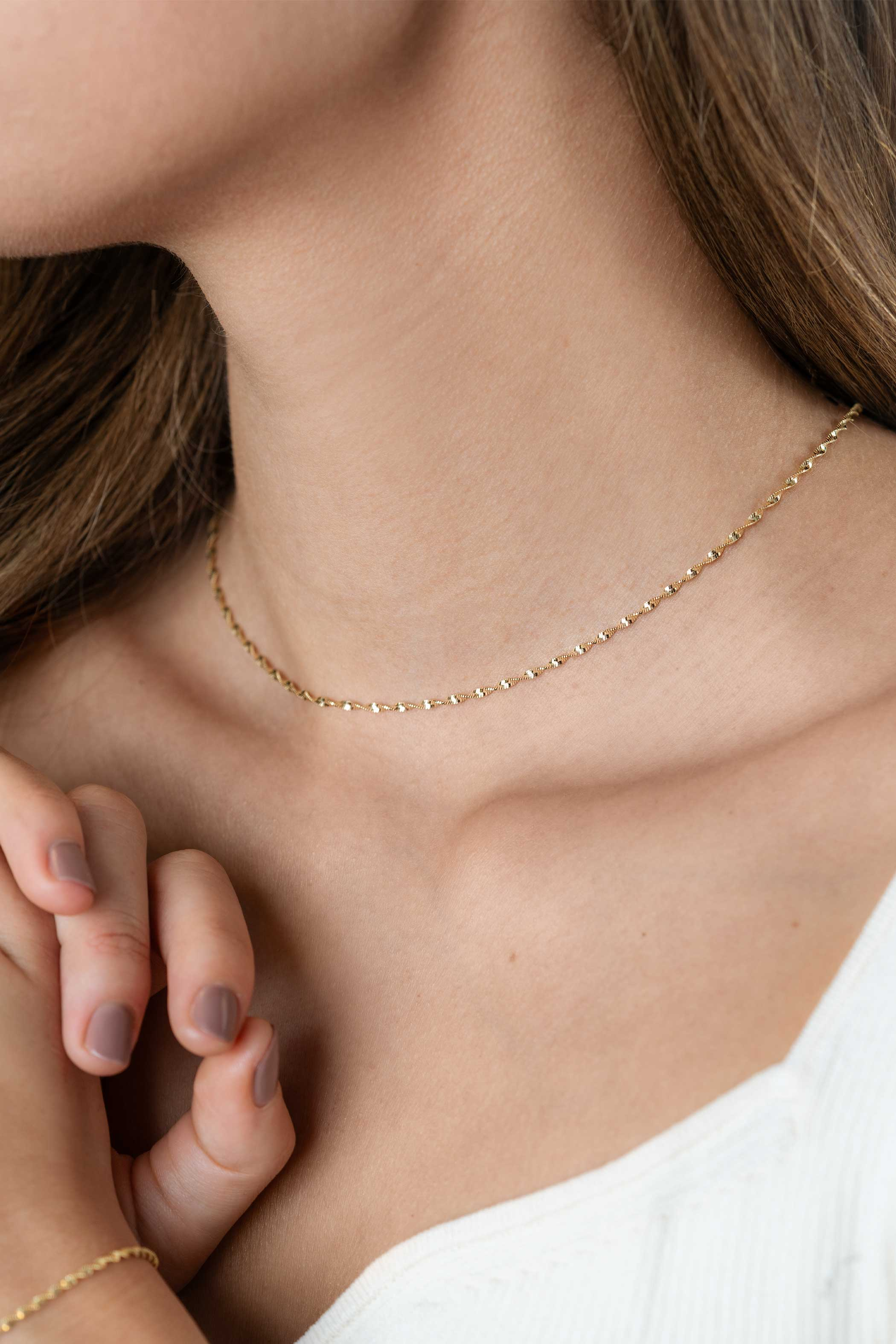 ZINZI gold plated zilveren ketting met glinsterende gedraaide schakels 1,9mm breed 43-45cm ZIC2585G