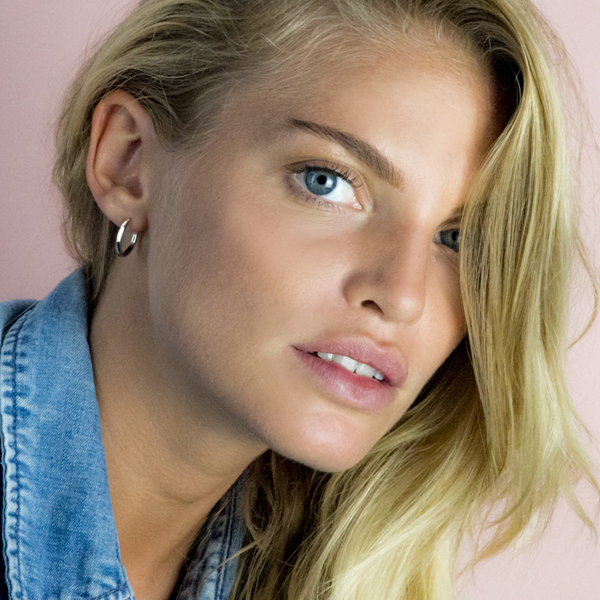 ZINZI zilveren oorringen 17 x 2mm glad met luxe klapsluiting ZIO402
