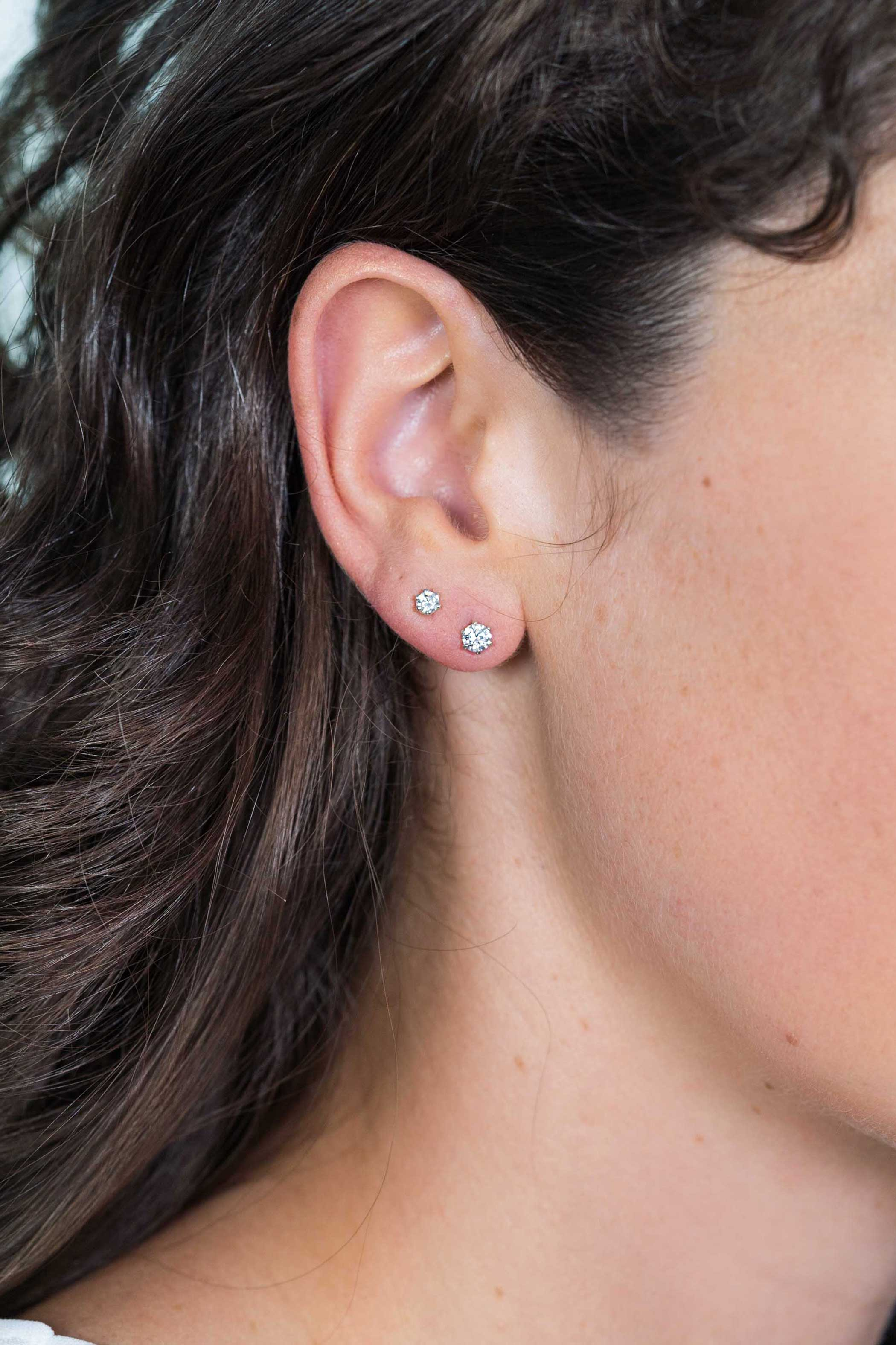 ZINZI zilveren oorknoppen 4,5mm zirconia wit chatonzetting ZIO1984