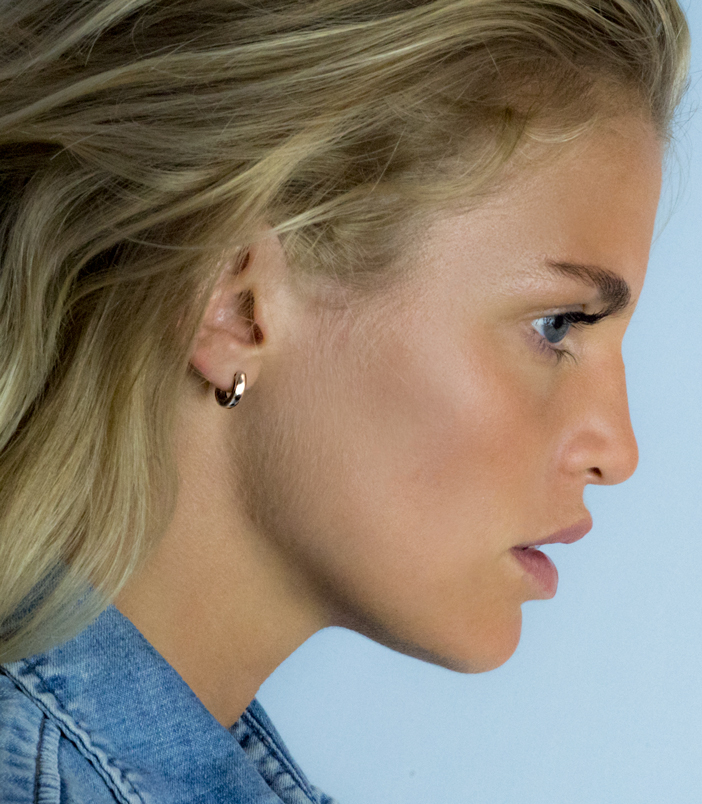 Zinzi zilveren oorringen 12 x 3mm glad met luxe klapsluiting ZIO187
