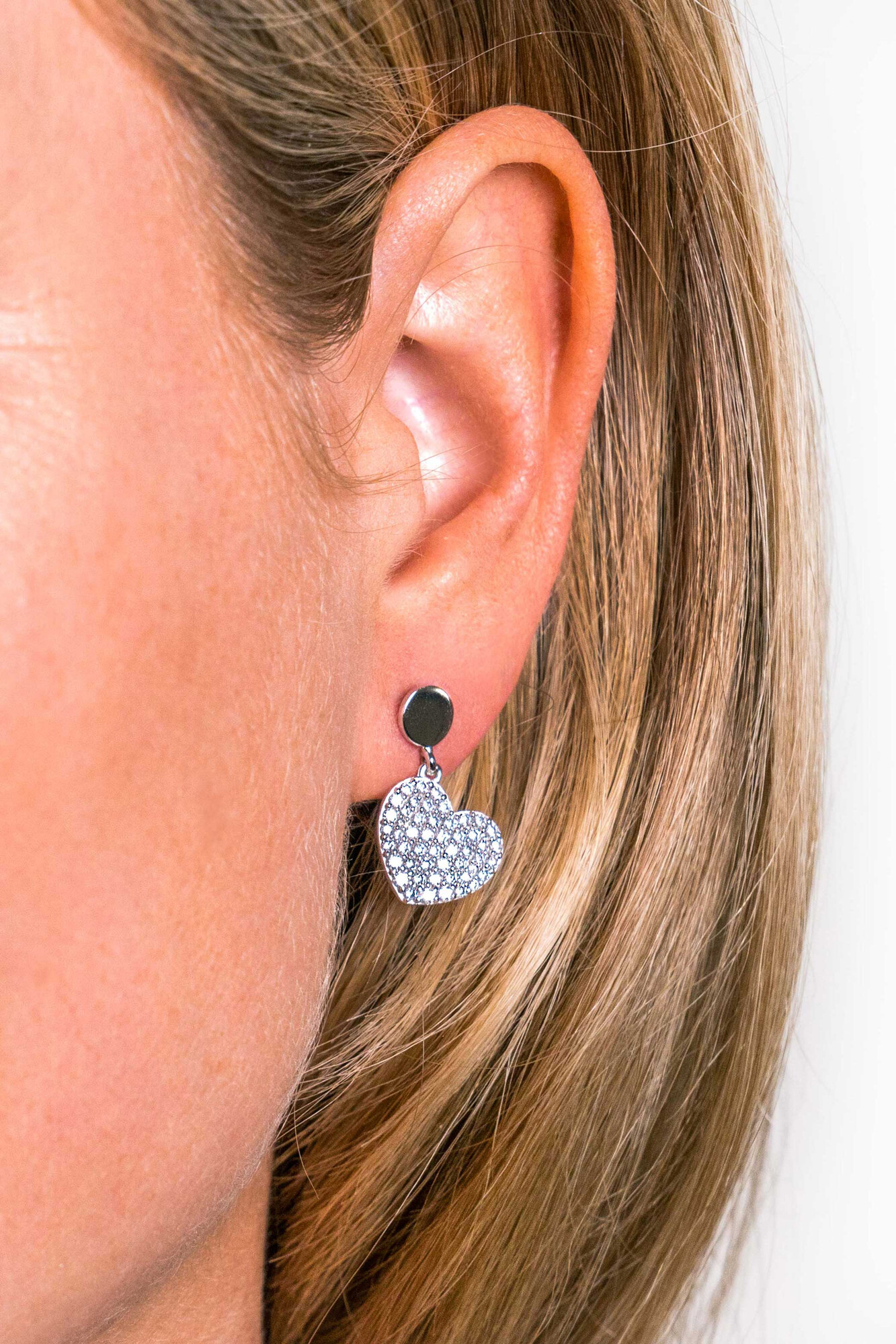 ZINZI zilveren oorsieraden bungelend hart wit ZIO1696
