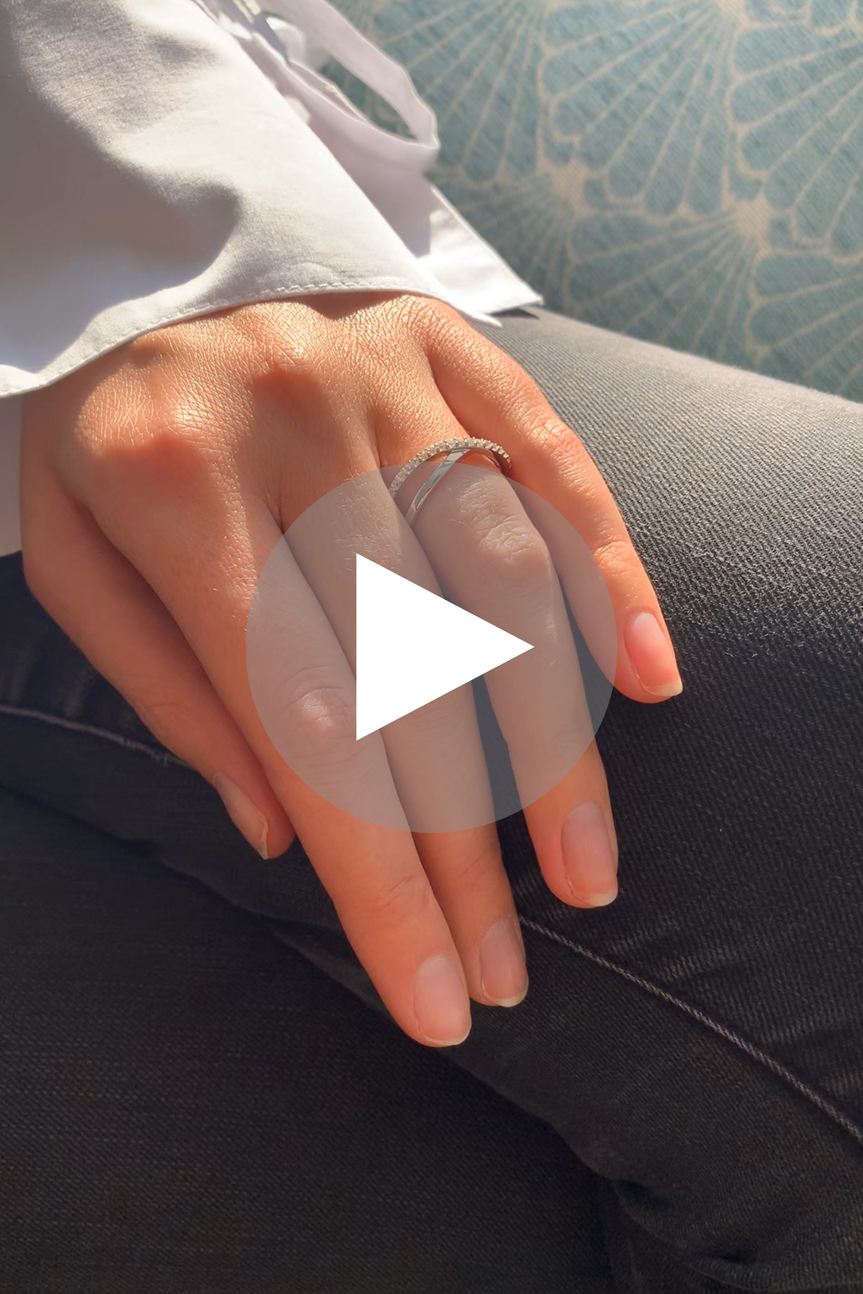 ZINZI zilveren cross-over ring glad wit ZIR1569