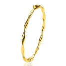 ZINZI gold plated zilveren bangle armband met gedraaide buis 4mm met luxe scharniersluiting ZIA2756G