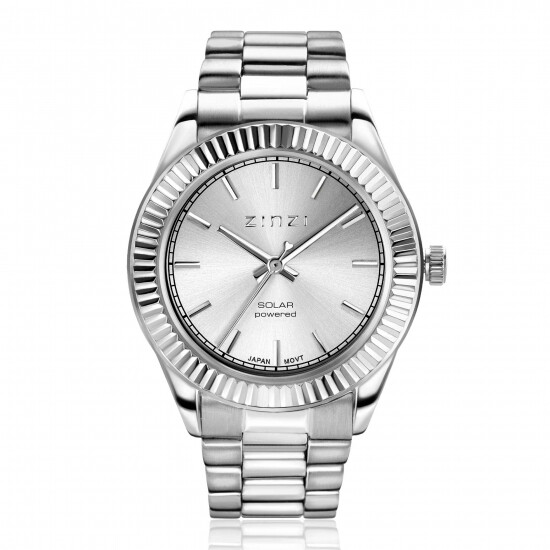 ZINZI Solaris horloge met zilverkleurige wijzerplaat, stalen kast 35mm en stalen band met clip-sluiting. Het Japanse uurwerk loopt op zon- en kunstlicht ZIW2102
