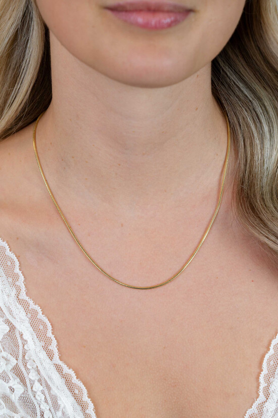 45cm Zinzi goldplated zilveren slangen collier 1,5mm breed ZISL15-45G