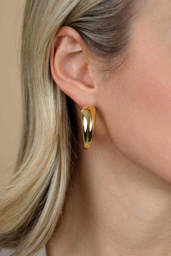 32mm ZINZI goldplated zilveren oorringen met een bolle aflopende vorm en handige bovensluiting ZIO2789G