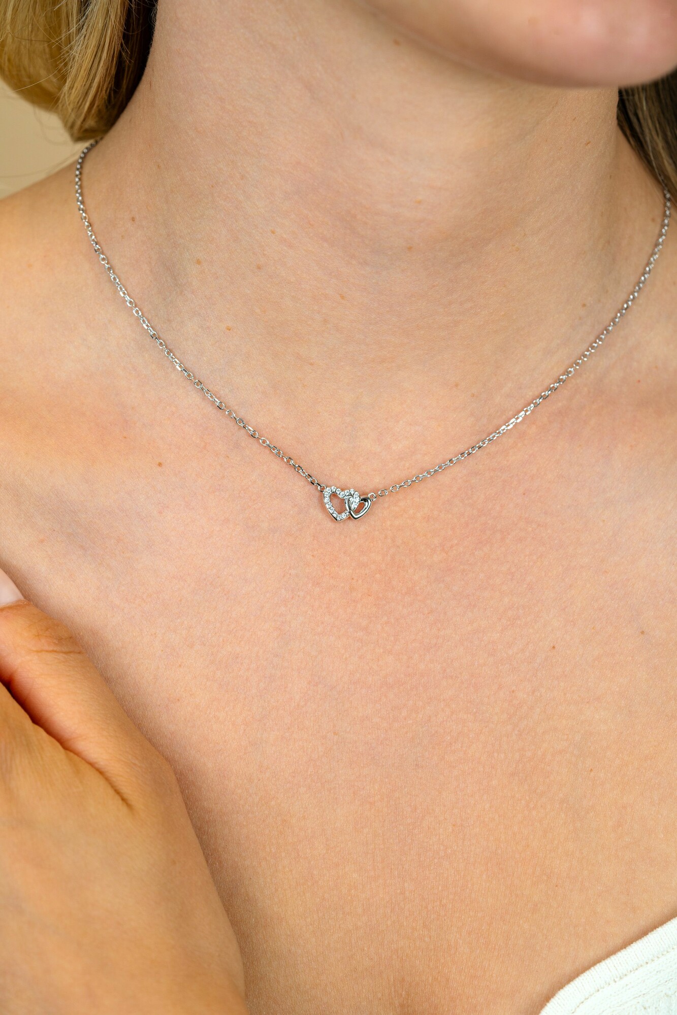 ZINZI zilveren ketting 42–45cm met verbonden hartjes, witte zirkonia's ZIC2493