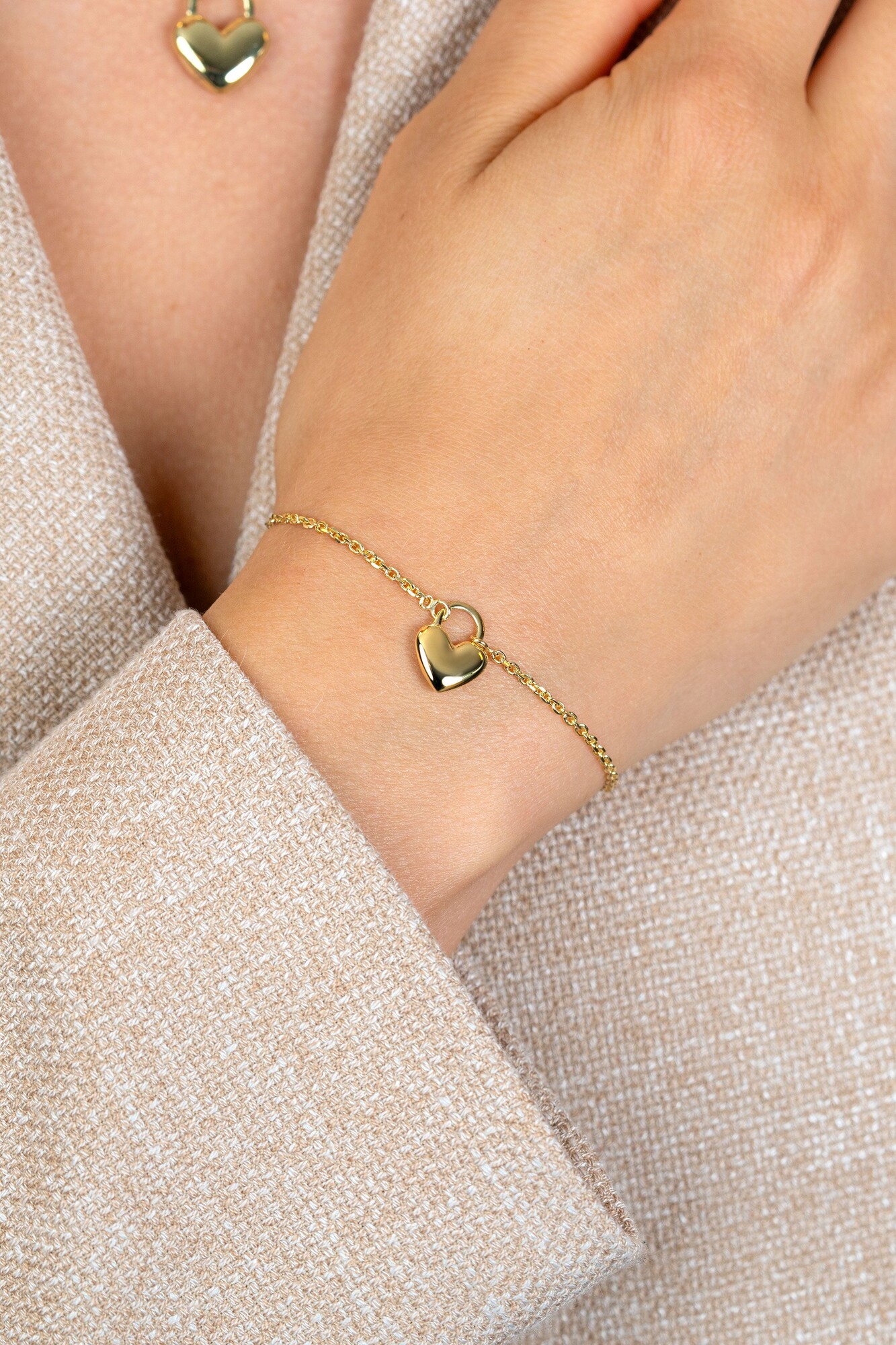 ZINZI gold plated zilveren schakelarmband met hartvormige slot hanger 17-20cm ZIA2673G