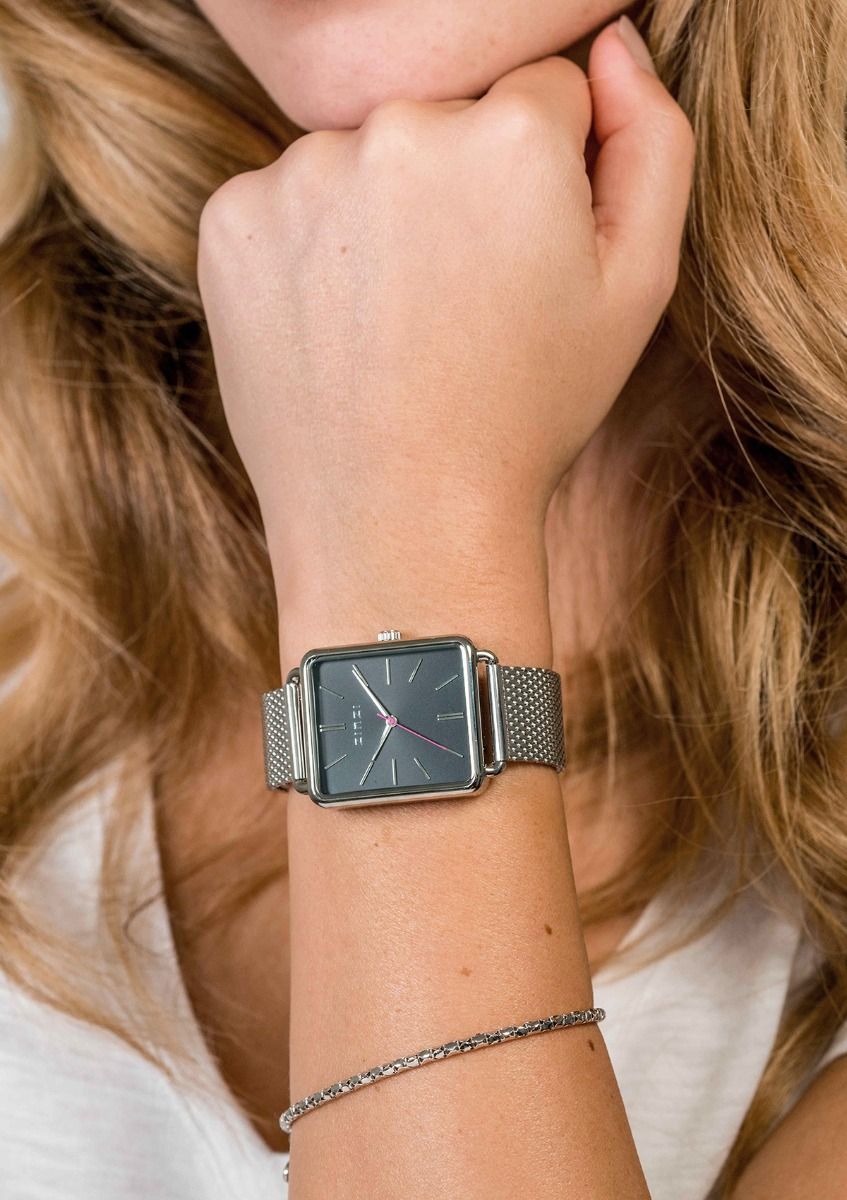 ZINZI Vintage Retro horloge zwarte wijzerplaat en rechthoekige kast stalen mesh band 34mm extra dun ZIW901M
