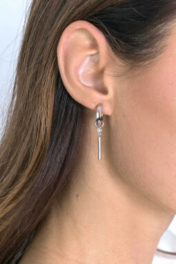 ZINZI zilveren oorbedels 26 mm glad rond staafje witte zirconia's ZICH2143 (zonder oorringen)