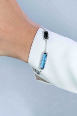 ZINZI zilveren fantasie armband met grote rechthoekige kleurstenen blauw/zwart 18-21cm ZIA2111