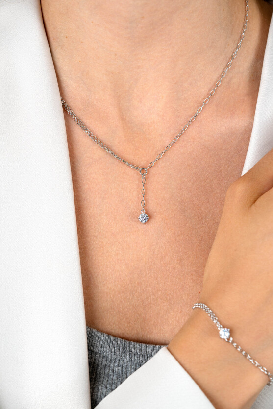 y ❤︎ ZINZI zilveren Y-collier met subtiele schakels, bungelend witte