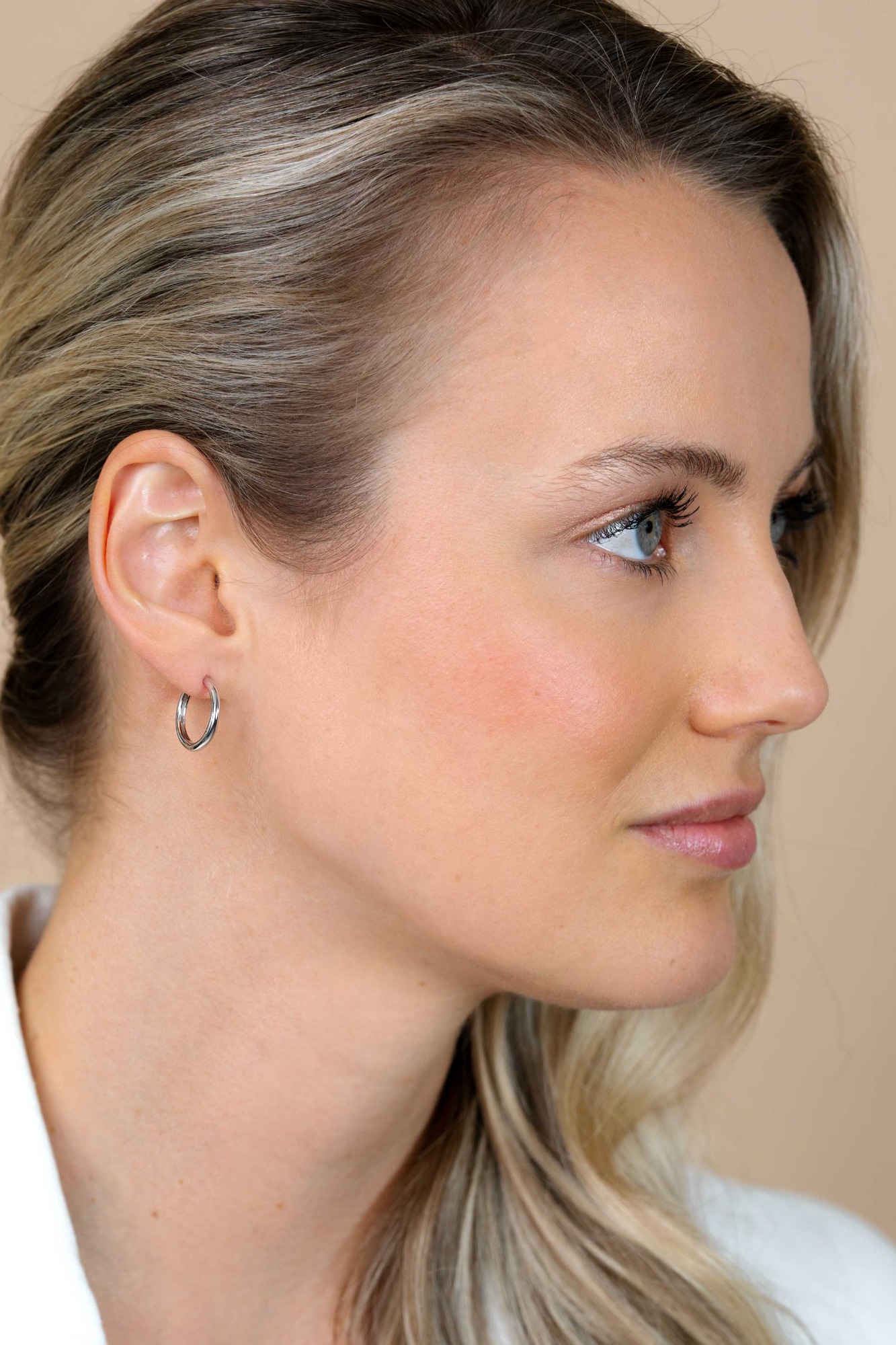 ZINZI zilveren oorringen 17 x 2mm glad met luxe klapsluiting ZIO402

